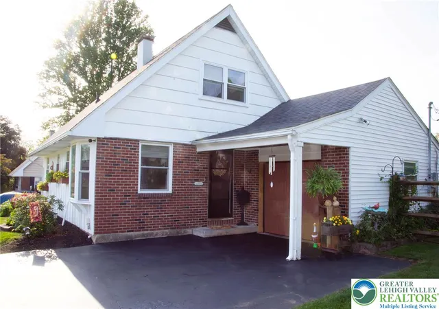 Photo 2 of Sale Pending at 3427 Gail Ln, Whitehall, PA 18052 | MLS# 784662 | Listing updated on 2026-10-03