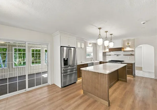 Photo 3 of Sale Pending at 5190 White Birch Dr, Tobyhanna Twp, PA 18334 | MLS# 784987 | Listing updated on 2026-09-30