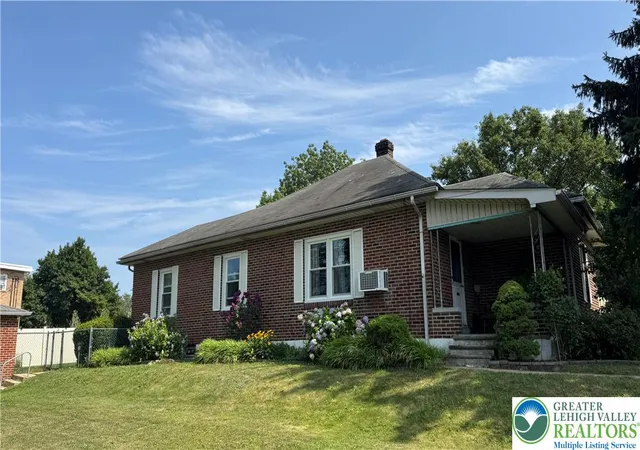 Photo 1 of Sale Pending at 639 N Graham St, Allentown, PA 18109 | MLS# 784800 | Listing updated on 2026-10-04