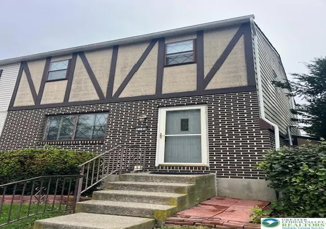 Photo 2 of Townhouse for sale at 1184 Eagle St, Allentown, PA 18106 | MLS# 784804 | Listing updated on 2026-10-03