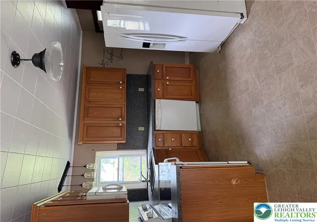 Photo 3 of Sale Pending at 825 Maryland St, Whitehall, PA 18052 | MLS# 784945 | Listing updated on 2026-09-27