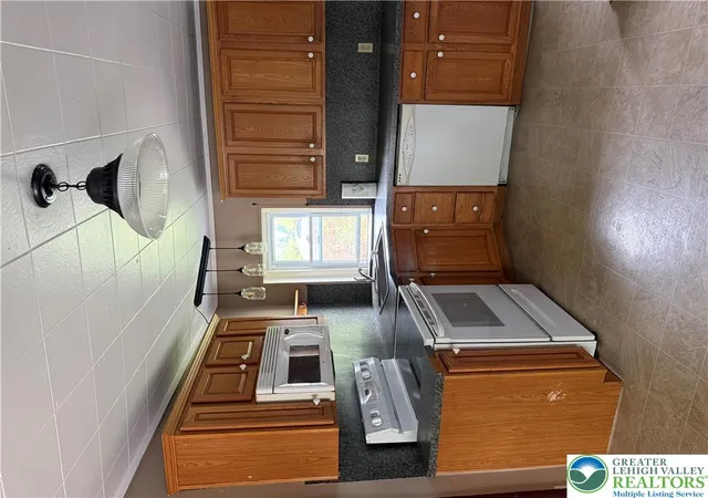 Photo 4 of Sale Pending at 825 Maryland St, Whitehall, PA 18052 | MLS# 784945 | Listing updated on 2026-09-27