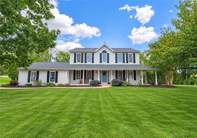 Photo 1 of Sale Pending at 2037 Alice Dr, Bethlehem, PA 18015 | MLS# 784471 | Listing updated on 2026-09-29