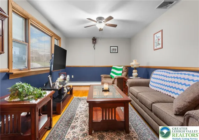 Photo 3 of Single family home for sale at 62 N Broad, Nazareth, PA 18064 | MLS# 784997 | Listing updated on 2026-10-06