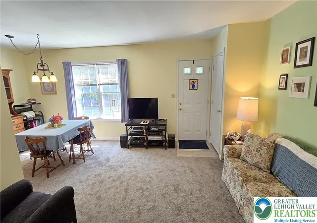 Listing Photo 5 - Condo for sale in building located at 3131 E Church Cir, Whitehall, PA 18052 - Unit #6