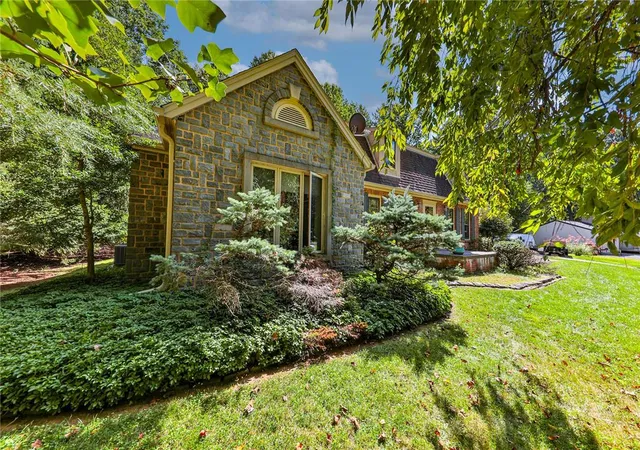 Photo 3 of Sale Pending at 3141 Douglas Rd, Allentown, PA 18103 | MLS# 785019 | Listing updated on 2026-10-02