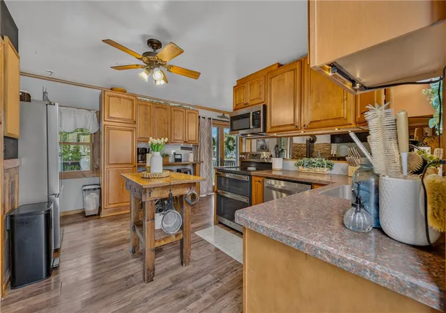 Photo 4 of Single family home for sale at 615 Washington Blvd, Bangor, PA 18013 | MLS# 785065 | Listing updated on 2026-09-23