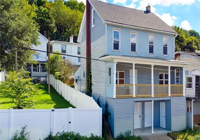 Photo 2 of Single family home for sale at 428 Kline Ave, Lansford, PA 18232 | MLS# 784976 | Listing updated on 2026-09-23