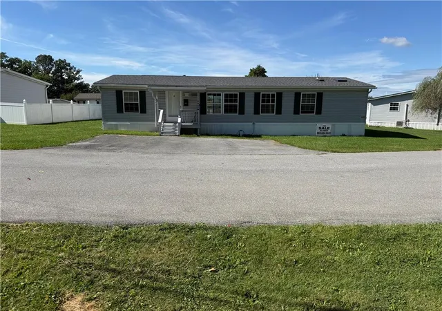 Photo 1 of Manufactured home for sale at 1190 Grange Rd #W17, Allentown, PA 18106 | MLS# 785247 | Listing updated on 2026-10-25