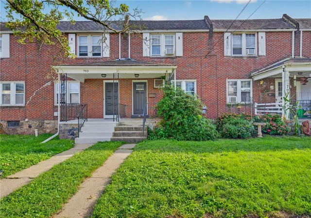 Photo 1 of Townhouse for sale at 705 Spring St, Bethlehem, PA 18018 | MLS# 785186 | Listing updated on 2026-10-25