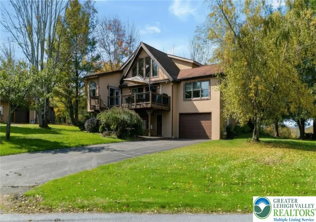 Single family home for sale at 1605 Ridgeview, Lake Ariel, PA 18436 | MLS# 785624