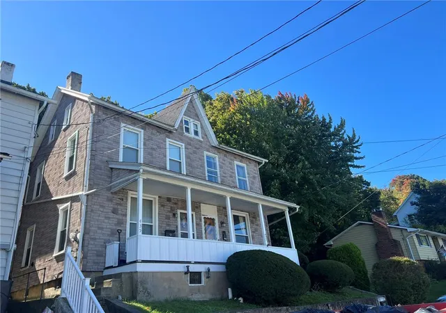 Single family home for sale at 435 South St, Slatington, PA 18080 | MLS# 786056