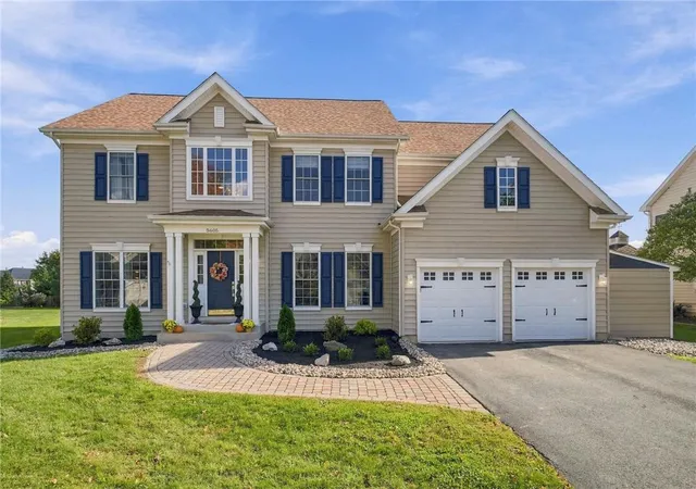 Photo 1 of Sale Pending at 5605 Falcon Dr, Bethlehem, PA 18017 | MLS# 786160 | Listing updated on 2026-10-19