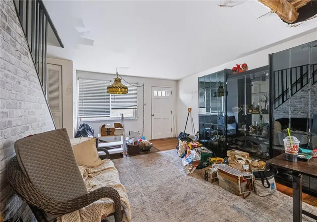 Photo 3 of Sale Pending at 1904 Baker Dr, Allentown, PA 18103 | MLS# 786279 | Listing updated on 2026-10-22