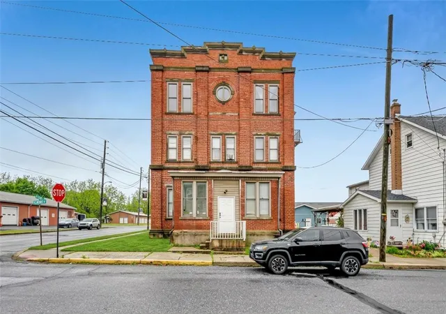 Photo 1 of Multi family home for sale at 100 High St, Topton, PA 19562 | MLS# 786448 | Listing updated on 2026-10-20