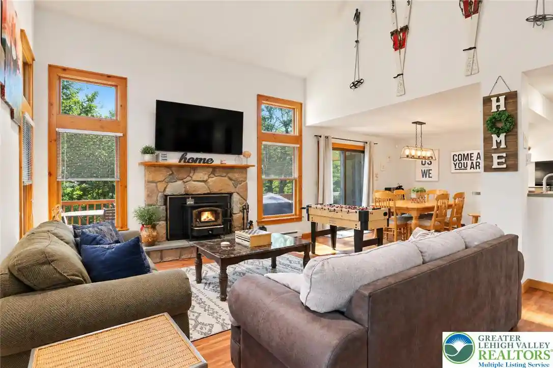 Photo 4 of Sale Pending at 393 Vista Dr, Jackson Twp, PA 18372 | MLS# 786577 | Listing updated on 2026-10-27
