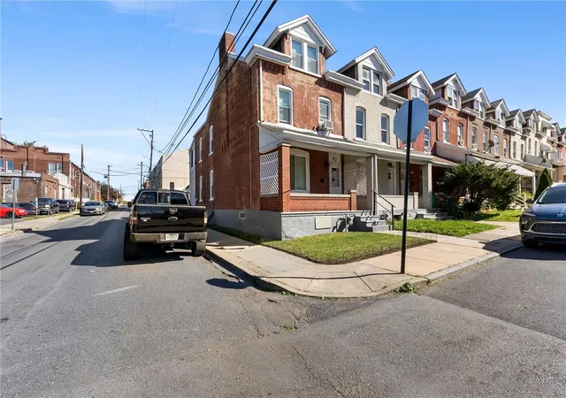 Photo 2 of Sale Pending at 933 N Penn St, Allentown, PA 18102 | MLS# 786626 | Listing updated on 2026-10-29