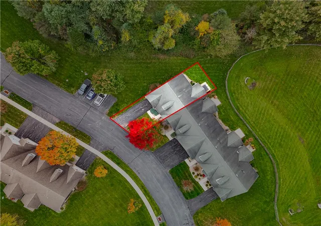 Photo 4 of Townhouse for sale at 1355 Harvest Dr, Easton, PA 18040 | MLS# 786714 | Listing updated on 2026-10-24