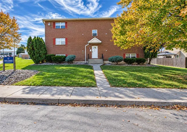 Photo 1 of Multi family home for sale at 628 S Fawn St, Allentown, PA 18103 | MLS# 786693 | Listing updated on 2026-10-22