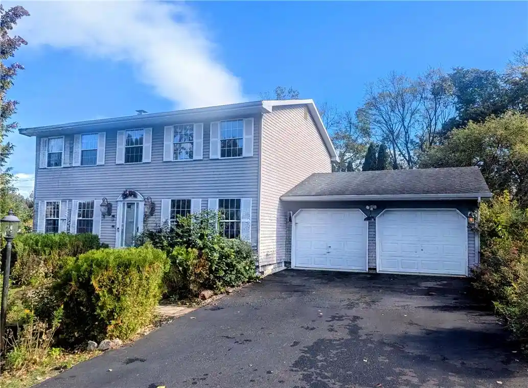 Photo 1 of Sale Pending at 1833 Latta St, Allentown, PA 18104 | MLS# 786522 | Listing updated on 2026-10-27