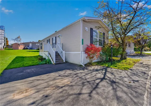 Photo 1 of Manufactured home for sale at 3415 Lil Wolfe, Orefield, PA 18069 | MLS# 786789 | Listing updated on 2026-10-27