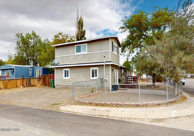 Photo 3 of Single family home for sale at 375 Elquist Dr, Battle Mountain, NV 89820 | MLS# 260011458 | Listing updated on 2026-09-03