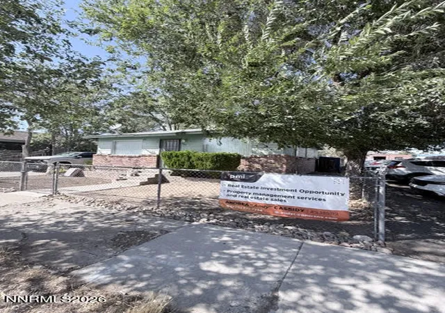 Photo 3 of Multi family home for sale at 861 Aitken St, Reno, NV 89502 | MLS# 260009561 | Listing updated on 2026-09-13