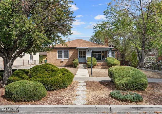 Photo 2 of Single family home for sale at 828 Washington St, Reno, NV 89503 | MLS# 260012288 | Listing updated on 2026-10-25