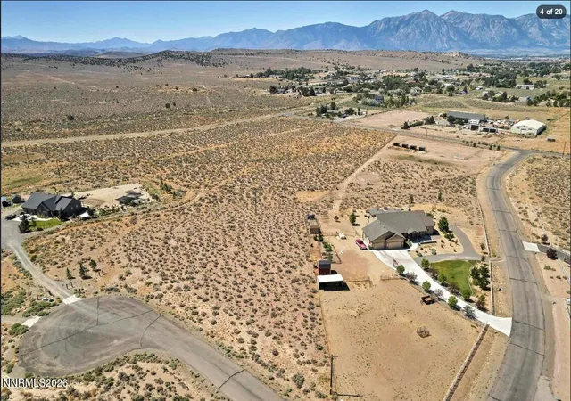 Photo 3 of Single family home for sale at 1372 Oreana Peak Ct, Gardnerville, NV 89410 | MLS# 260013060 | Listing updated on 2026-10-15