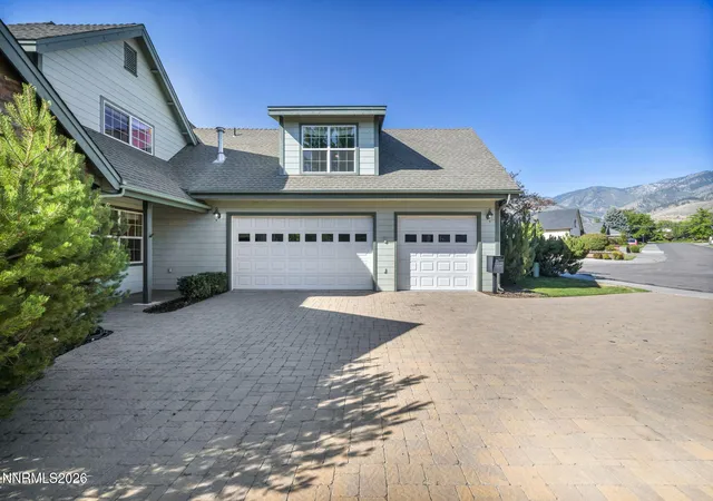 Photo 4 of Single family home for sale at 1581 Pinoak Ln, Carson City, NV 89703 | MLS# 260011405 | Listing updated on 2026-09-14