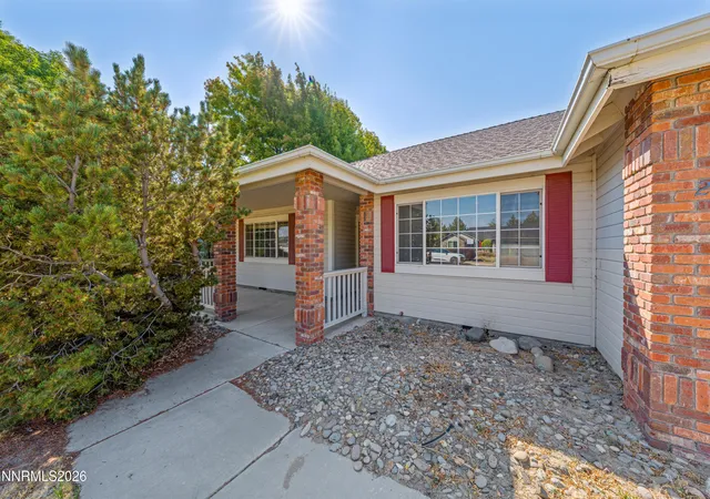 Photo 3 of Single family home for sale at 2872 Sierra Manor Dr, Minden, NV 89423 | MLS# 260011321 | Listing updated on 2026-10-03