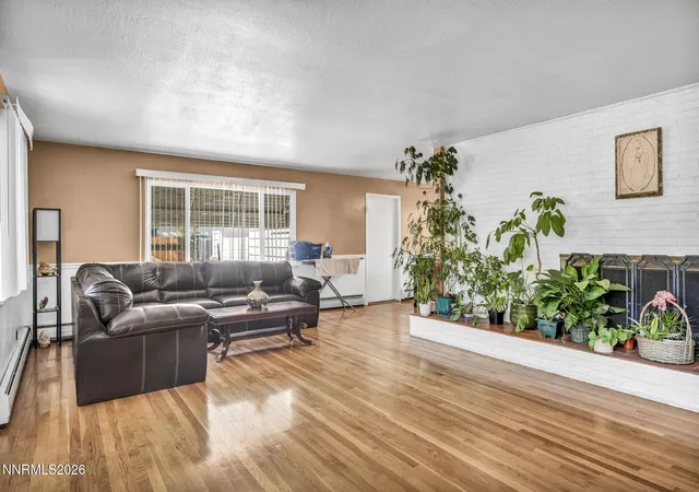 Photo 3 of Single family home for sale at 724 W 5th Street, Carson City, NV 89703 | MLS# 260011337 | Listing updated on 2026-09-01