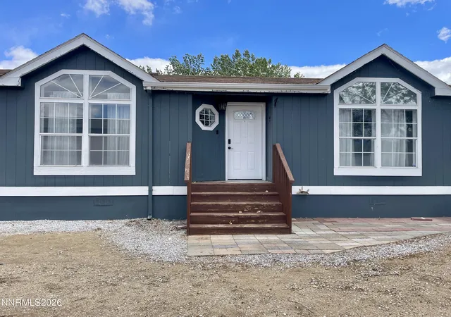 Photo 3 of Manufactured home for sale at 483 W Patrician Dr, Reno, NV 89506 | MLS# 260011666 | Listing updated on 2026-09-23