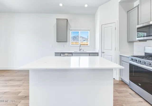 Photo 3 of Single family home for sale at 631 Fraser Loop, Dayton, NV 89403 | MLS# 260011384 | Listing updated on 2026-09-21