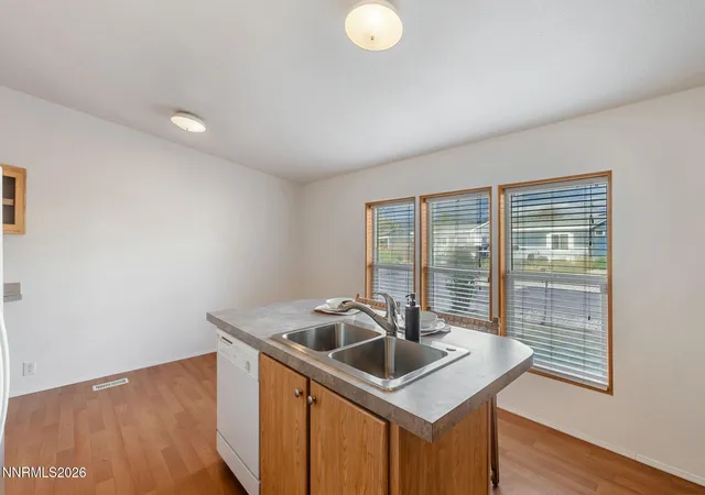 Photo 4 of Manufactured home for sale at 4025 Grouse Way, Reno, NV 89508 | MLS# 260011507 | Listing updated on 2026-09-15