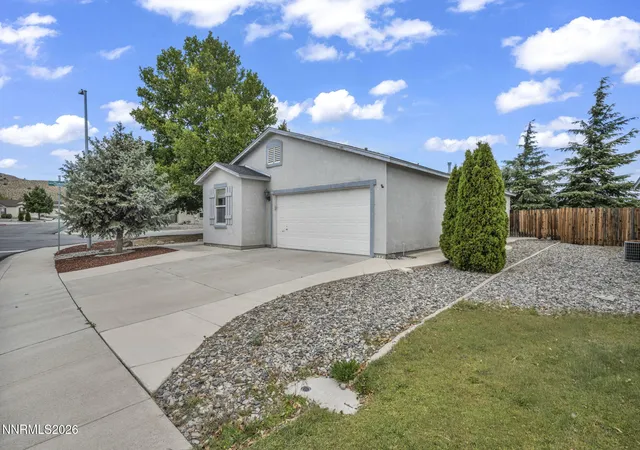 Photo 2 of Single family home for sale at 1146 Hushfield Ct, Sparks, NV 89436 | MLS# 260011543 | Listing updated on 2026-09-08