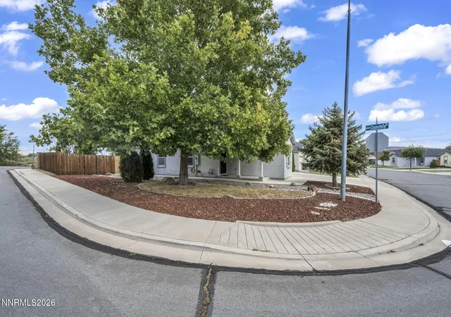 Photo 3 of Single family home for sale at 1146 Hushfield Ct, Sparks, NV 89436 | MLS# 260011543 | Listing updated on 2026-09-08