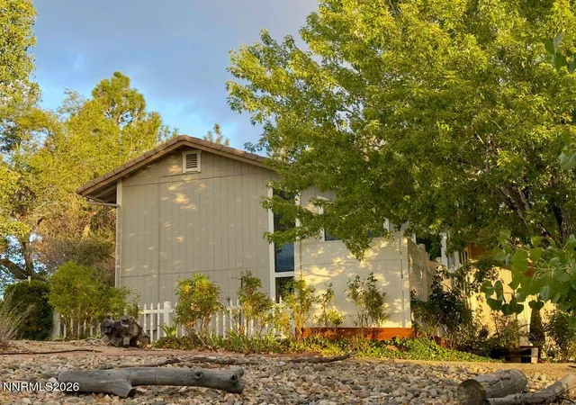 Photo 3 of Single family home for sale at 1381 Laser Ct, Sparks, NV 89436 | MLS# 260011460 | Listing updated on 2026-10-19