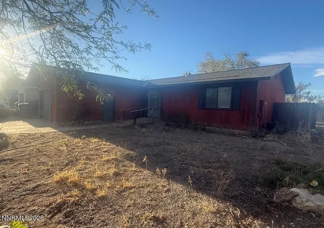 Photo 3 of Single family home for sale at 356 Appaloosa Way, Fernley, NV 89408 | MLS# 260011503 | Listing updated on 2026-10-06