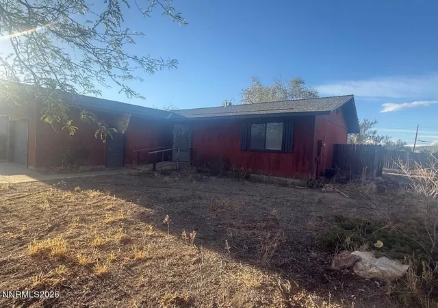 Photo 3 of Single family home for sale at 356 Appaloosa Way, Fernley, NV 89408 | MLS# 260011503 | Listing updated on 2026-10-06