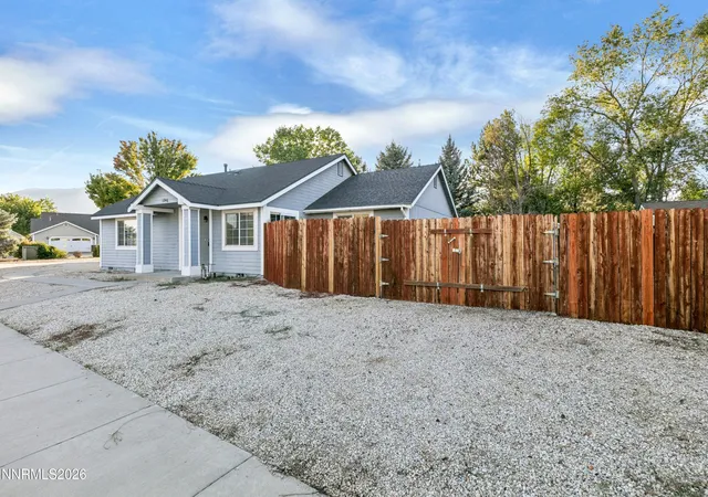 Photo 3 of Single family home for sale at 1246 Topaz Ln, Gardnerville, NV 89460 | MLS# 260011518 | Listing updated on 2026-09-28