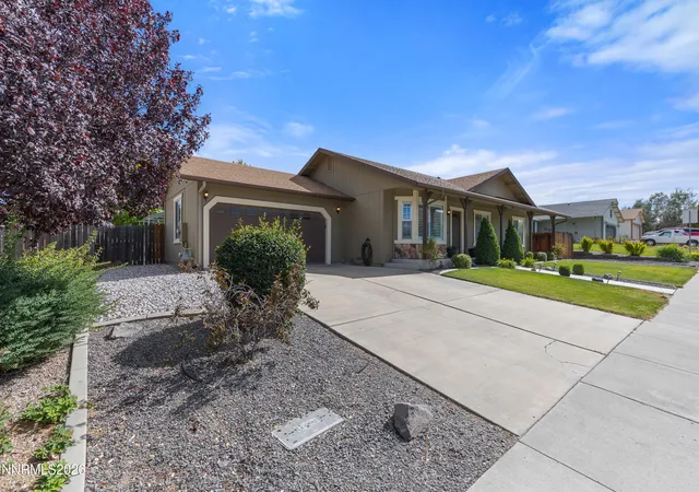 Photo 3 of Single family home for sale at 920 Mercedes Dr, Sparks, NV 89441 | MLS# 260011549 | Listing updated on 2026-09-21