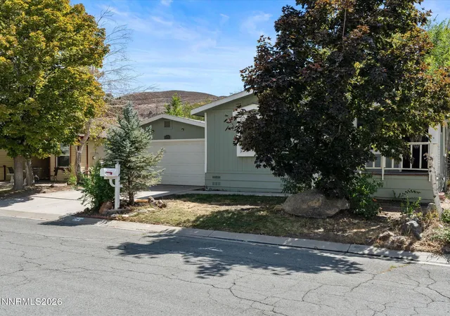 Photo 3 of Manufactured home for sale at 249 Ave De La Couleurs, Sparks, NV 89434 | MLS# 260011726 | Listing updated on 2026-09-21