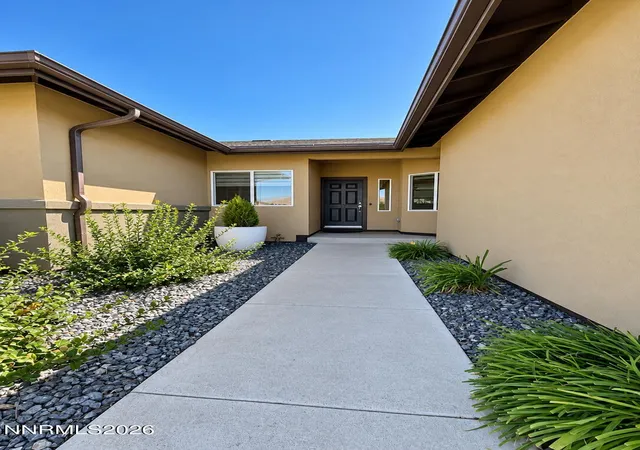 Photo 2 of Single family home for sale at 5390 Schreiner Dr, Winnemucca, NV 89445 | MLS# 260011850 | Listing updated on 2026-10-14