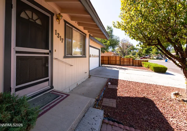 Photo 4 of Single family home for sale at 1317 Toiyabe Ave, Gardnerville, NV 89410 | MLS# 260011589 | Listing updated on 2026-09-08