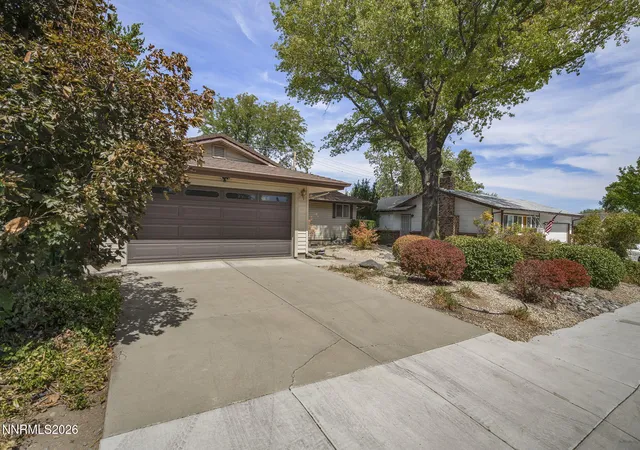Photo 3 of Single family home for sale at 2055 Windsor Way, Reno, NV 89503 | MLS# 260011724 | Listing updated on 2026-09-11