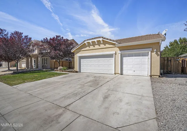 Photo 3 of Single family home for sale at 1756 Walnut Dr, Fernley, NV 89408 | MLS# 260011675 | Listing updated on 2026-09-25
