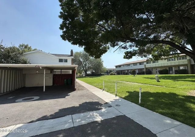 Photo 2 of Townhouse for sale at 223 Smithridge Park, Reno, NV 89502 | MLS# 260011817 | Listing updated on 2026-09-12