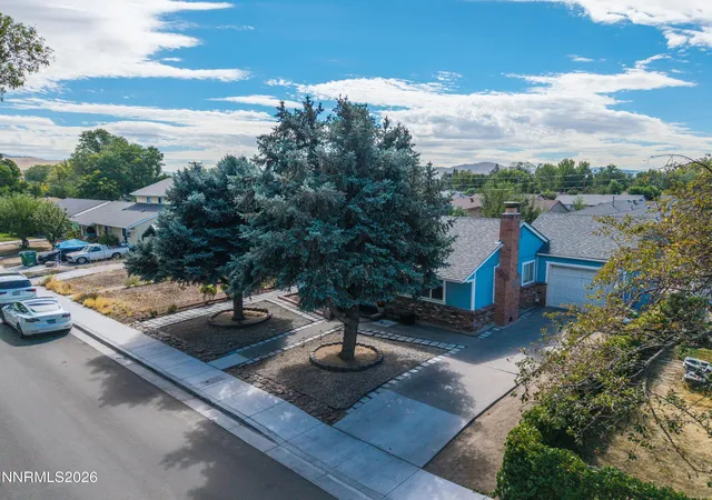 Photo 2 of Single family home for sale at 709 M St, Sparks, NV 89431 | MLS# 260011777 | Listing updated on 2026-09-11