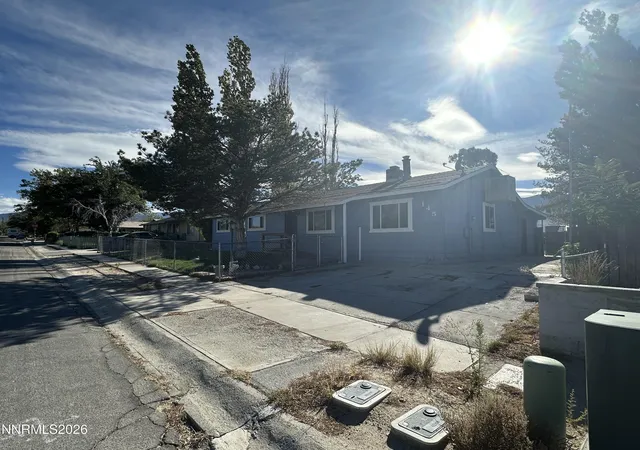 Photo 3 of Single family home for sale at 145 Ash St, Hawthorne, NV 89415 | MLS# 260011892 | Listing updated on 2026-09-15